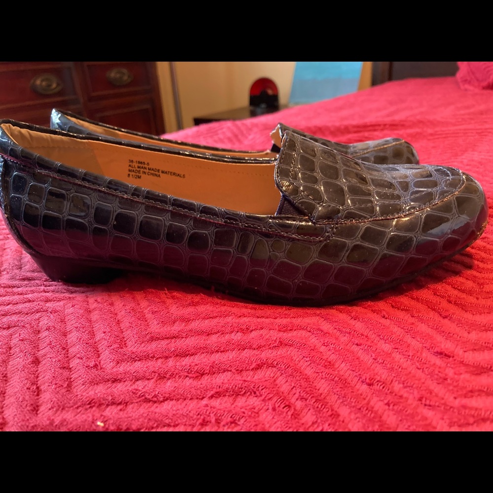 Comfortview Loafers - Picture 4 of 4